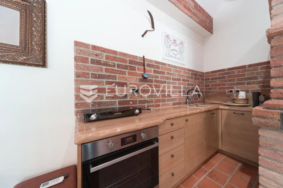osijek, tvrđavica, zemljište s kućom 6924 m² izlaz na dvije ceste, 40 m fronte - slika 22