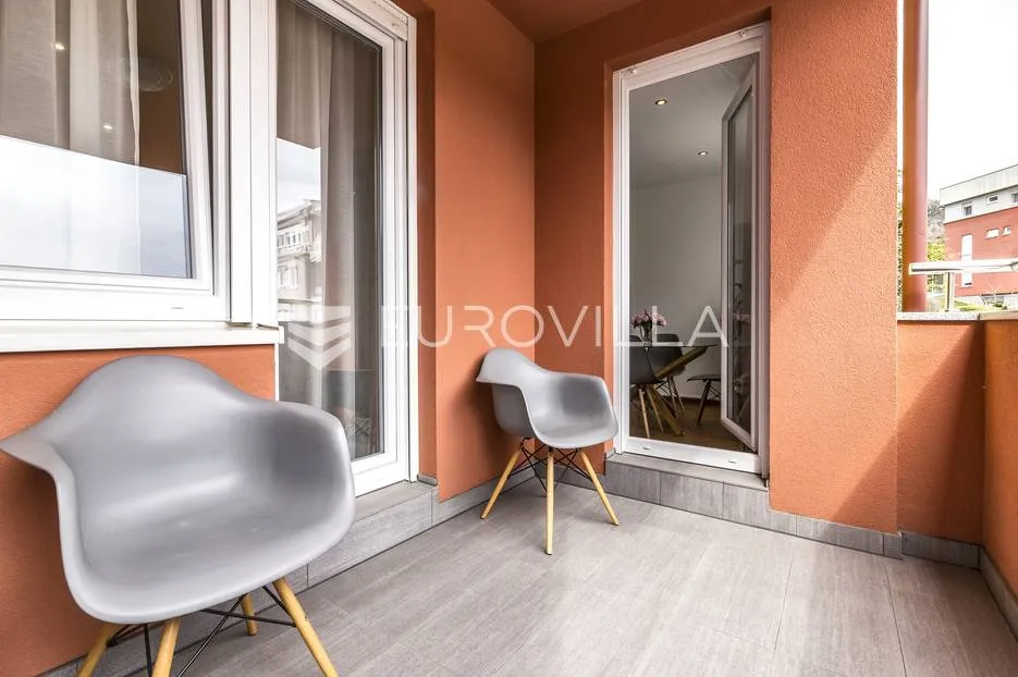 gračanska cesta, novouređen dvosoban stan 60 m², balkon parking fix režije - slika 10