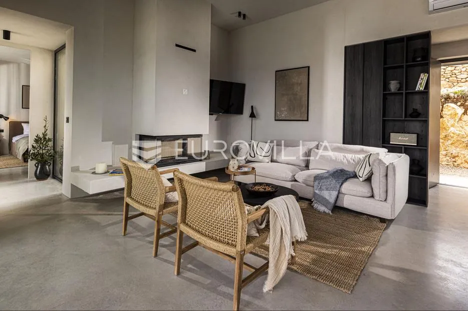 pag, povljana villa s bazenom i pogledom na more - slika 4