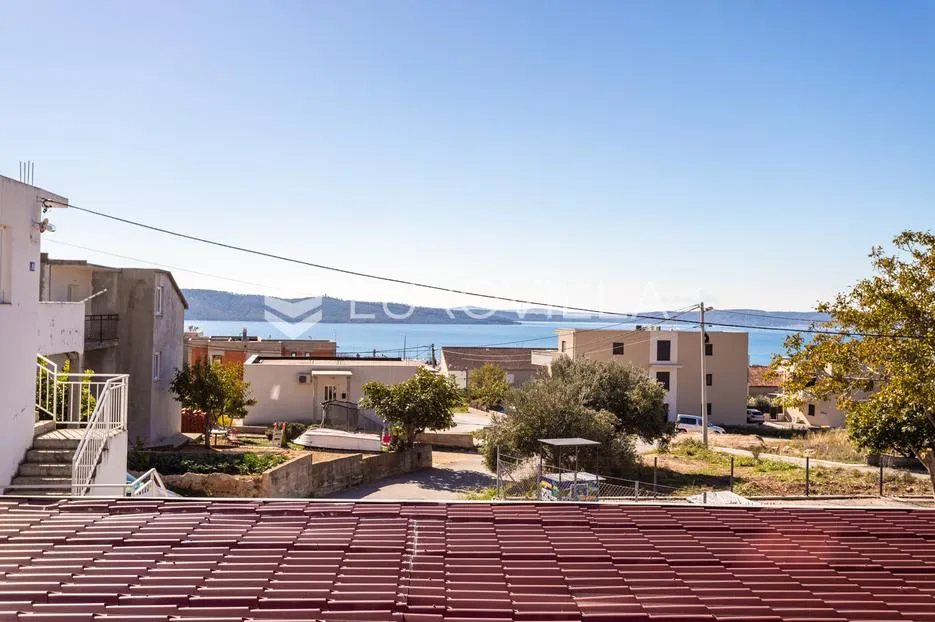 kaštel sućurac, kuća s tri stambene jedinice - slika 20