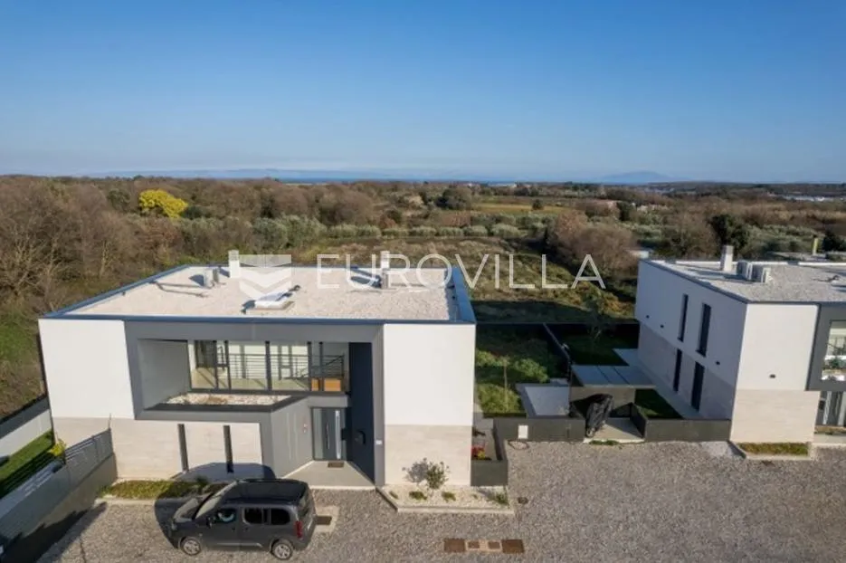 ližnjan, moderna novogradnja, stan s2 u prizemlju s vrtom 74 m², blizina mora - slika 16