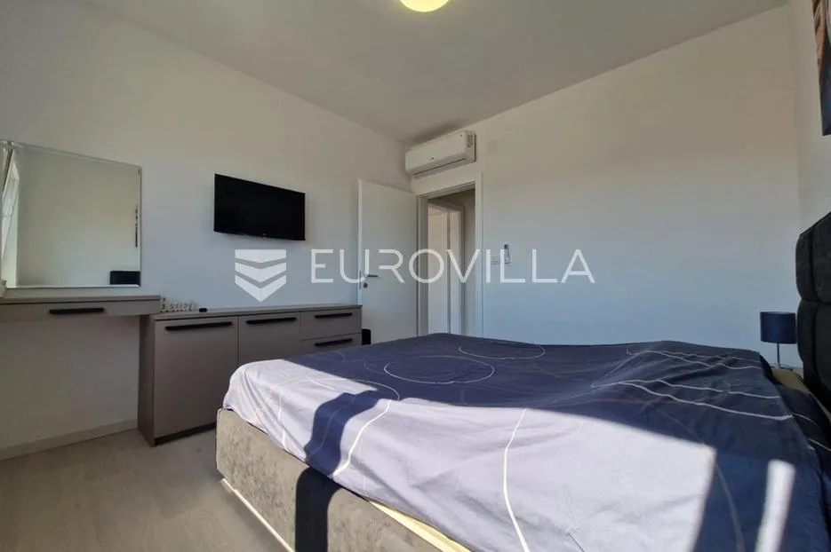 vir, atraktivan dvoetažni apartman s 3 spavaće sobe i pogledom na more - slika 60