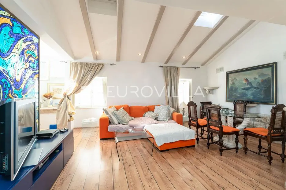 dubrovnik, stari grad, prekrasan troetažni stan - slika 33