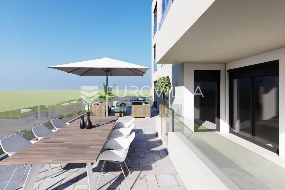 zadar, rovanjska, kompletno namješten dvosoban stan samo 55m od mora, novogradnja - slika 3