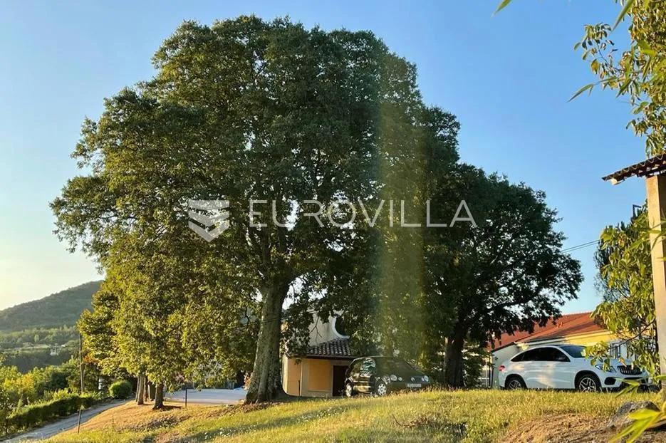 istra, motovun, građevinsko zemljište 2181m2 s idejnim projektom - slika 11