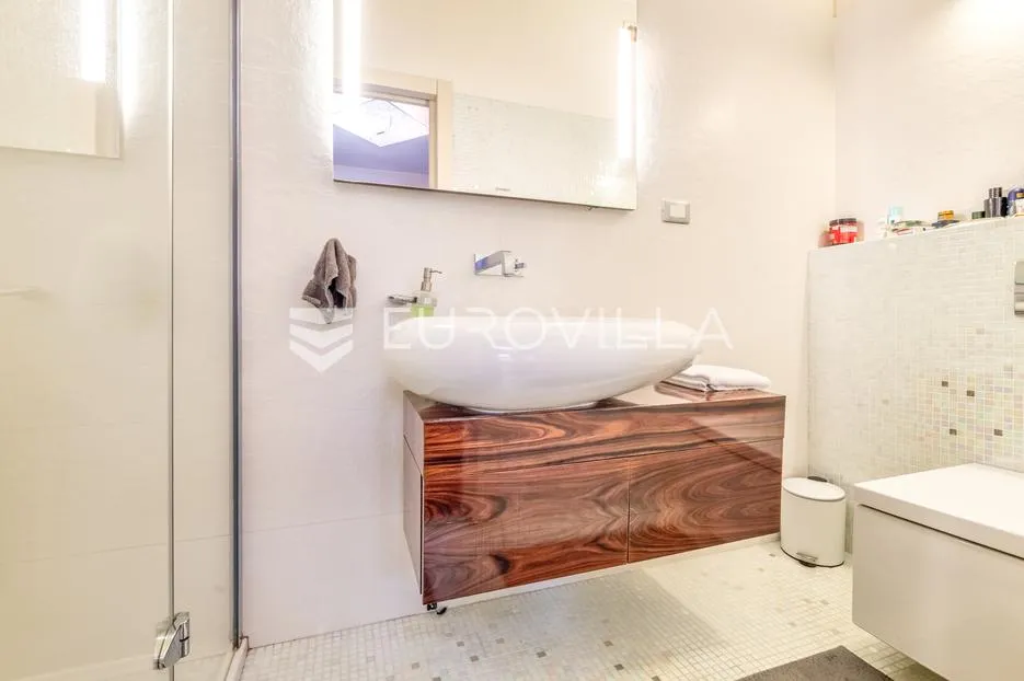zagreb, šestine luksuzna vila neto 780 m² na zemljištu 1.550 m² - slika 22