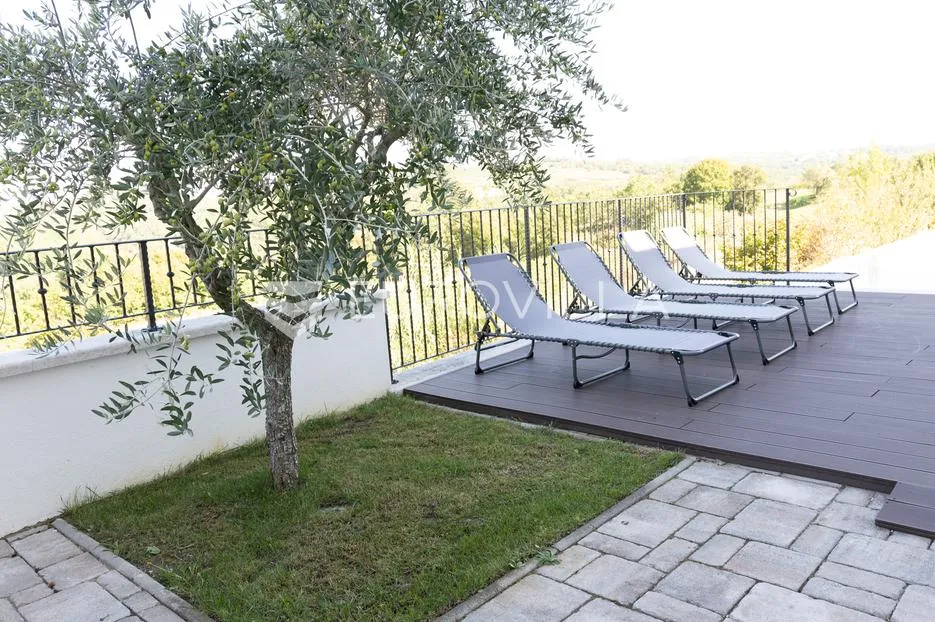 istra, momjan, moderna kamena vila - slika 59