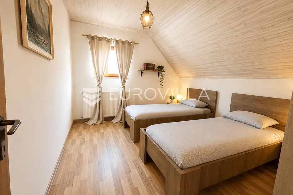 gorski kotar, stari laz, uređena goranska kuća s 7.021 m² - slika 16