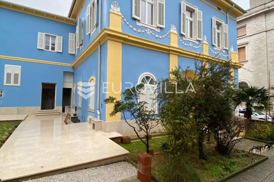 pula, veliki uredski prostor na dvije etaže 300 m2 - slika 2
