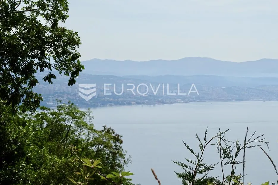 Opatija, Baredi, građevinski teren 2.056 m²