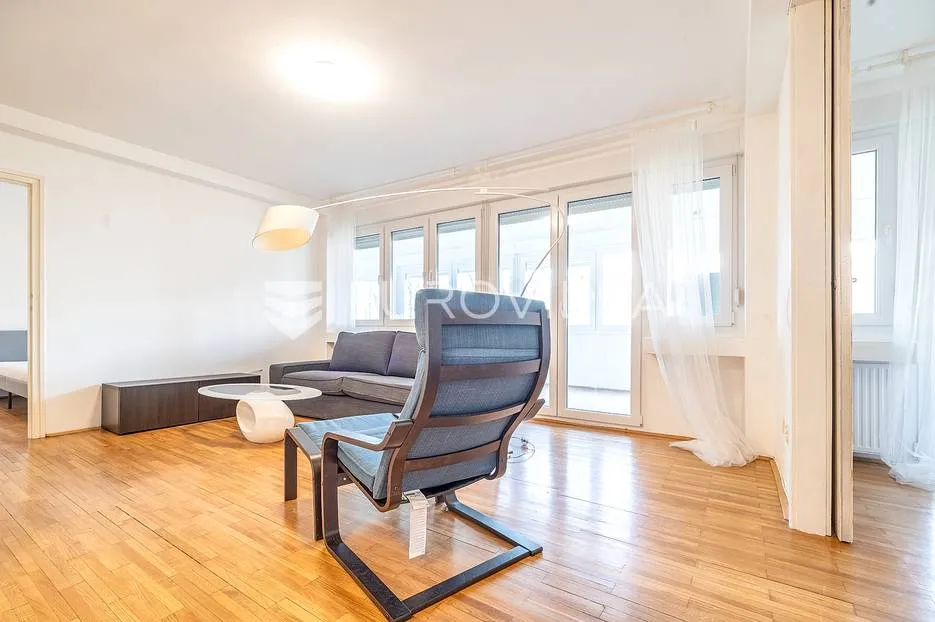 zagreb, medveščak, radićevo šetalište prekrasan trosoban stan 90 m² - slika 6
