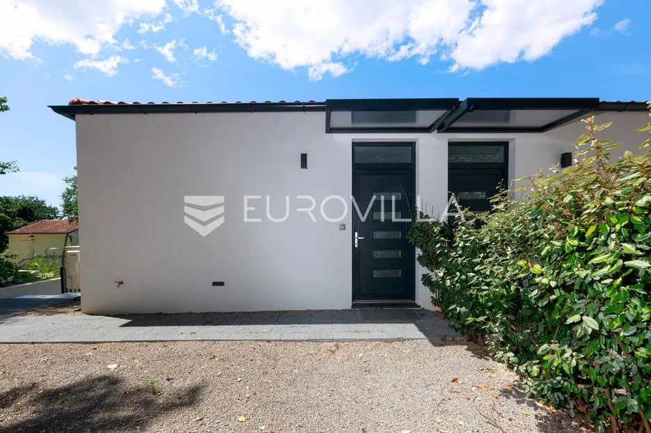 omišalj, otok krk, trosoban stan s okućnicom, 150m od mora - slika 19