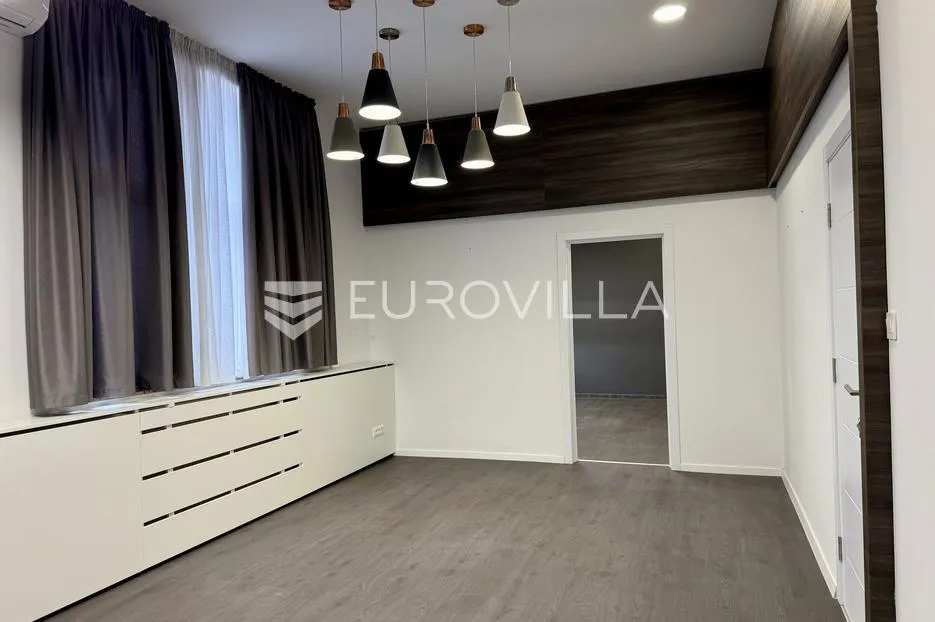samobor, poslovno-skladišni kompleks 1.870 m2 na parceli površine 4.158 m² - slika 14