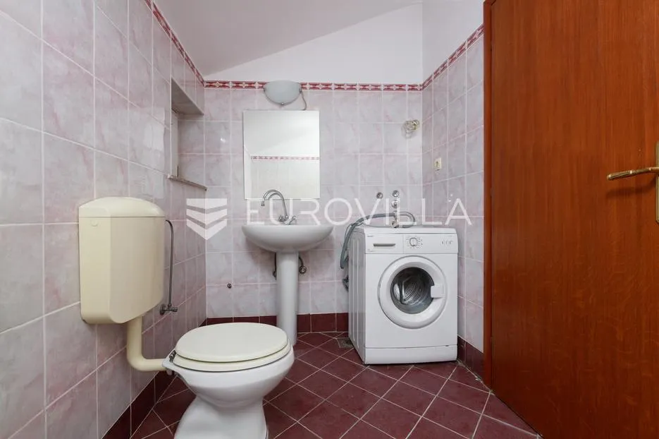 kostrena, glavani, peterosobni stan površine 125 m², pogled - slika 13