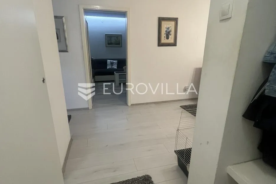 slavonski brod, naselje slavonija stan 82 m² prvi kat - slika 7