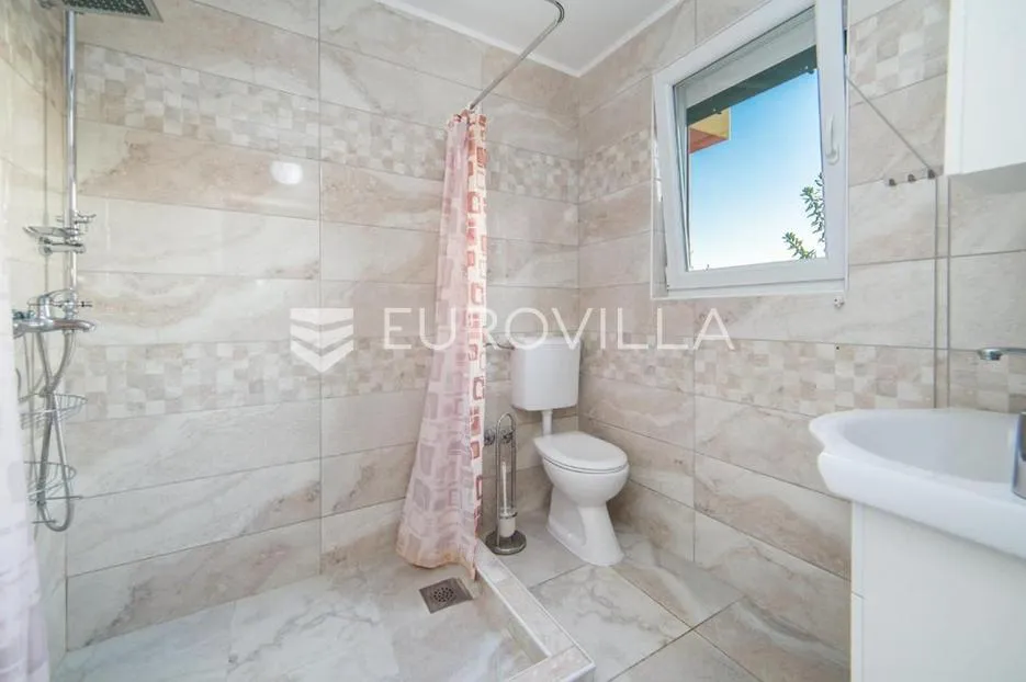 makarska, veliko brdo, prekrasna apartmanska kuća s bazenom - slika 23