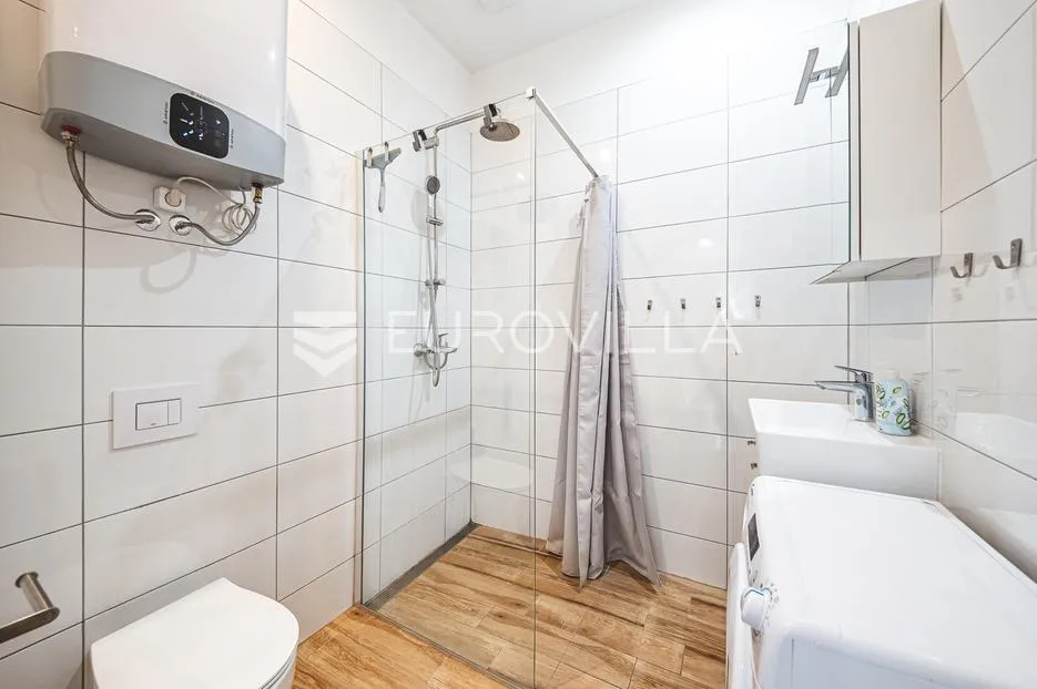 zagreb, donji grad, predivan stan površine 39 m² u centru grada - slika 8