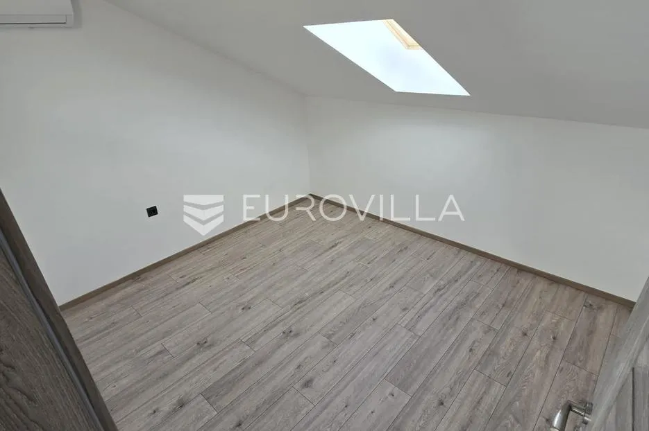 lužani, oriovac, renoviran trosobni stan, 62 m² - slika 4
