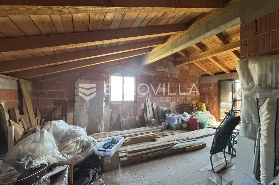 istra, rovinjsko selo, dva stana u roh bau fazi i okućnica 591 m² - slika 27