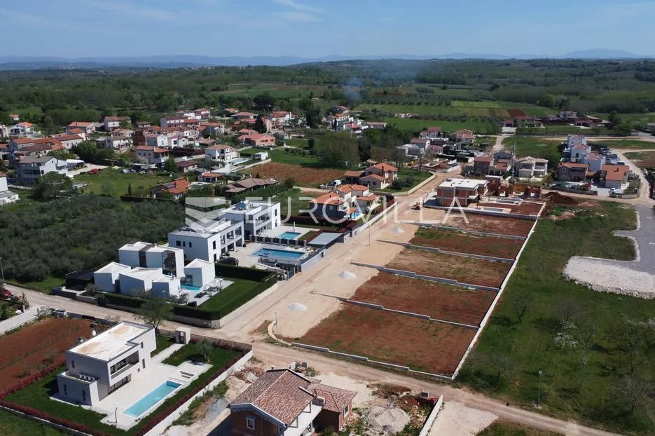 istra, kaštelir, građevinsko zemljište 4054m2 s projektom i pravomoćnom građevinskom dozvolom - slika 18