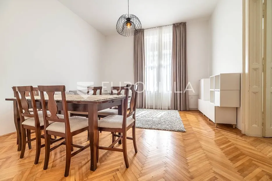 zagreb, medvešćak prekrasan trosoban stan 75 m² - slika 2