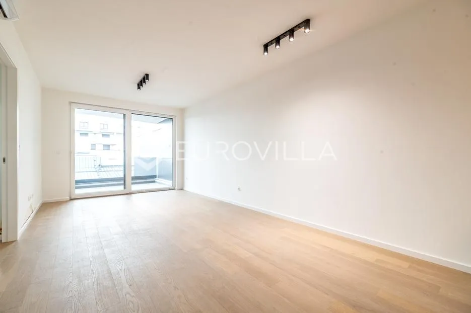 Zagreb, Remetinec, novogradnja, trosoban stan, garažno parkirno mjesto 80 m²,PRVI NAJAM