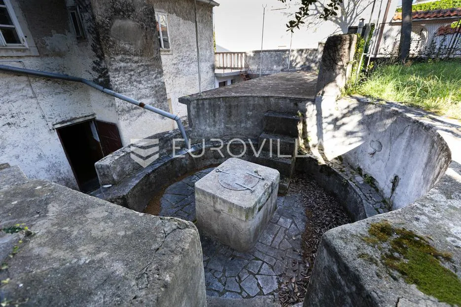 selce, centar, građevinsko zemljište 727 m² na izuzetnoj lokaciji, samo 30 m od mora - slika 10