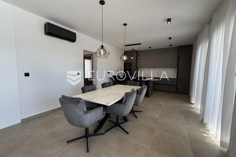 istra, jakovići, novogradnja, prizemnica 144 m2 s dvije spavaće sobe i bazenom - slika 18