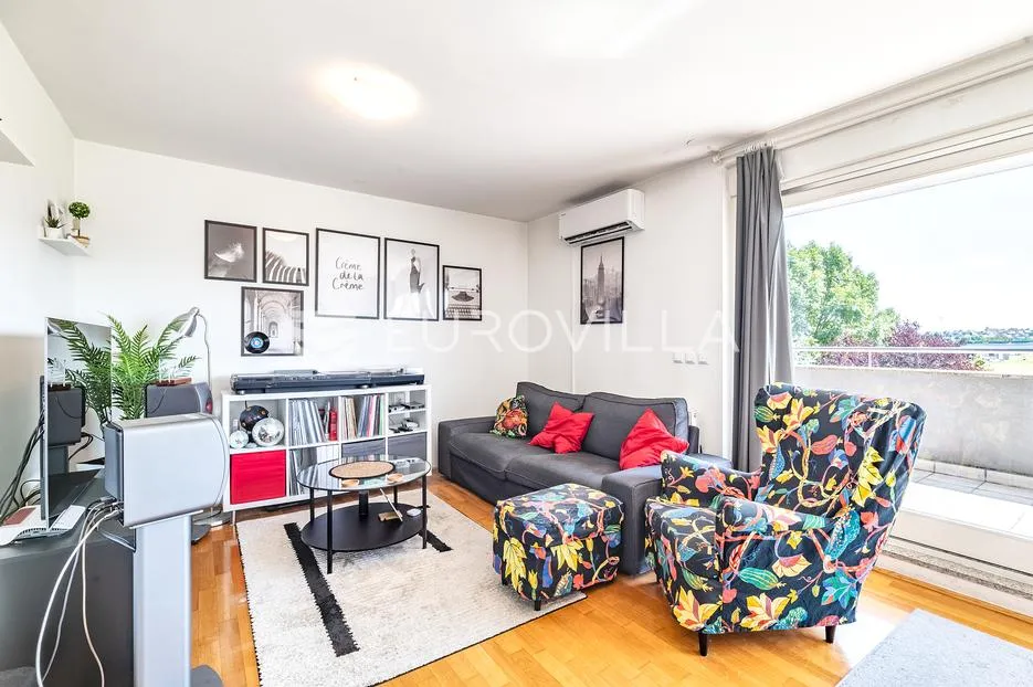 Sveta Nedelja, Hoto vile, dvosoban stan s terasom i parkirnim mjestom, 57.69 m² - Strmec, Preseka
