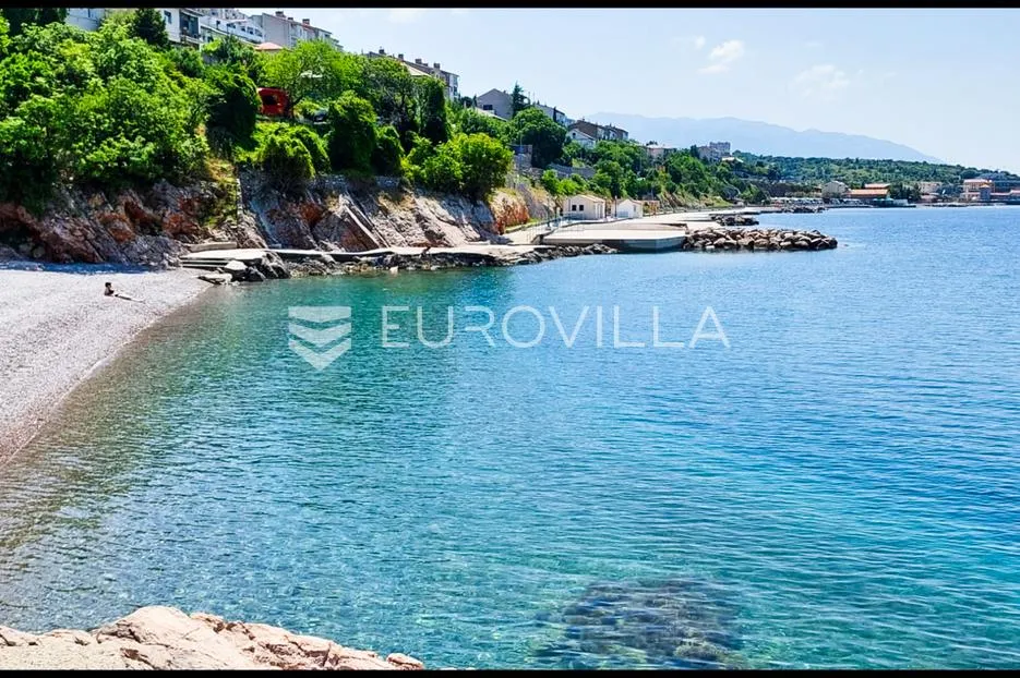 senj, dvosobni stan od 57 m² u strogom centru - slika 27