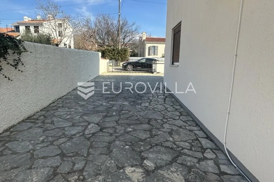 medulin, istra, luksuzna samostojeća vila 205 m² s bazenom i pogledom na more - slika 44
