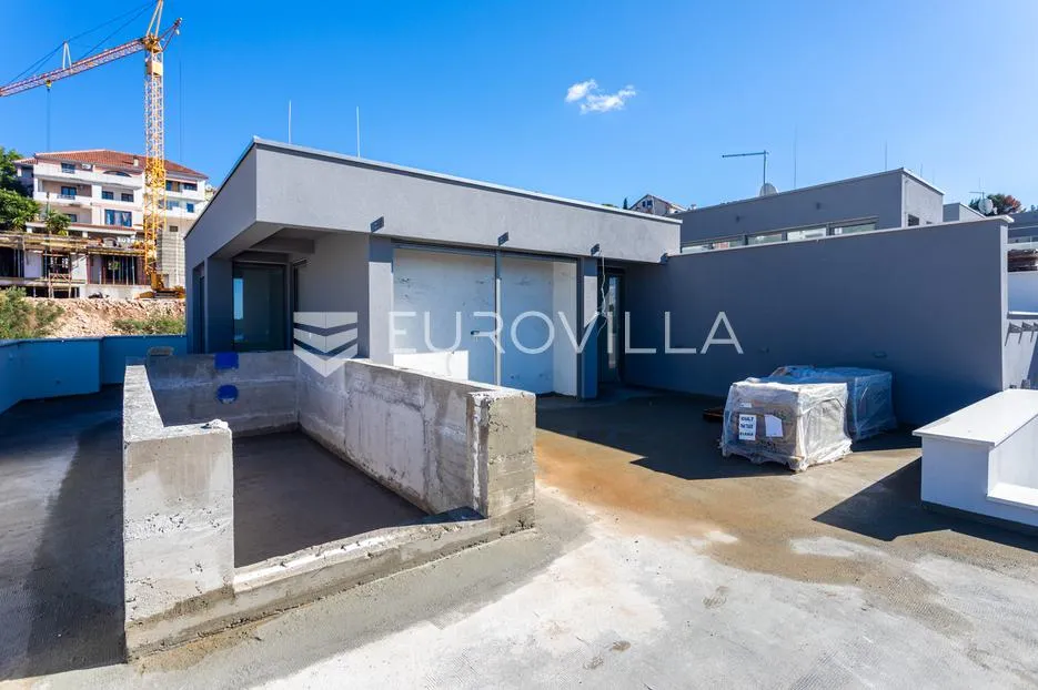 trogir, čiovo, ekskluzivan penthouse s privatnim bazenom - slika 18