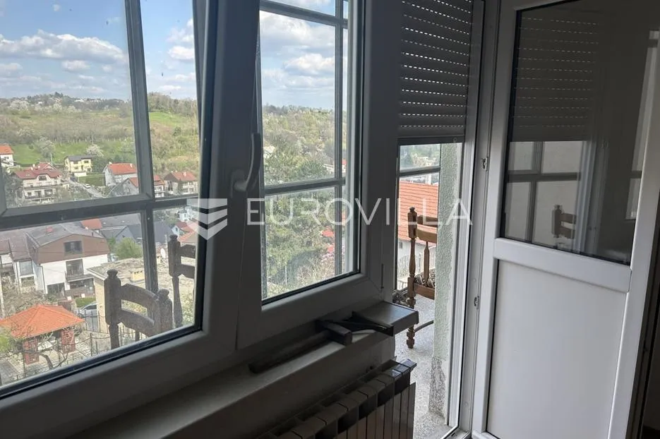 zagreb, mlinovi, odlična obiteljska kuća 300 m2 na parceli od 518 m2, otvoreni panoramski pogled - slika 12