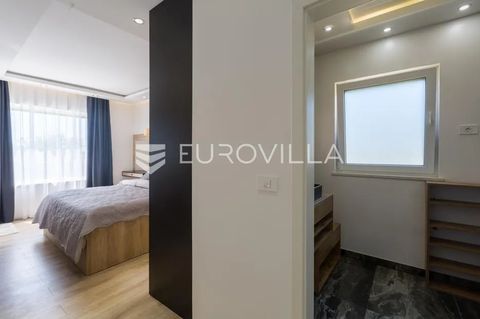 istra, medulin, moderna elegantna vila 200 m² blizu mora i plaža - slika 29