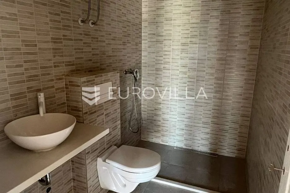 otok korčula, žrnovo, stan u kamenoj kući - slika 8