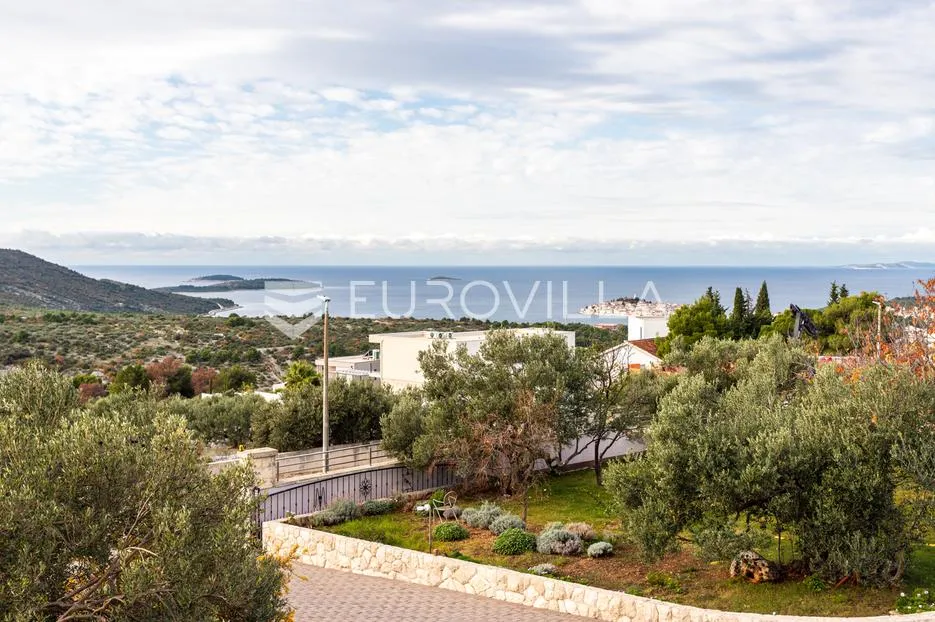 primošten, prekrasna villa sa velikim bazenom - slika 15