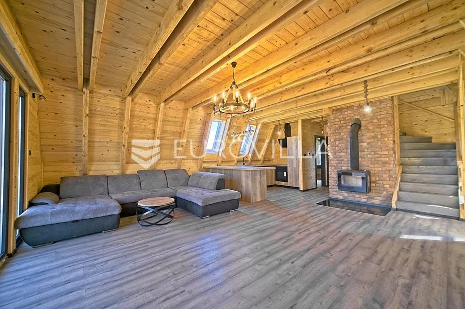 Karlovac, Brođani, kuća 124 m², NOVOGRADNJA na rijeci Kupi