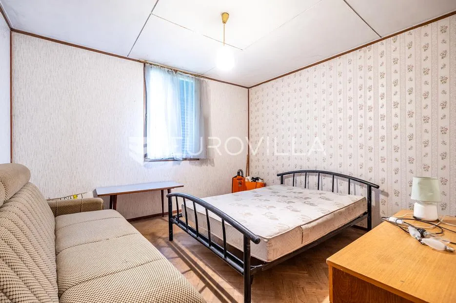 zagreb, retkovec, građevinsko zemljište površine 336 m², s kućom - slika 4