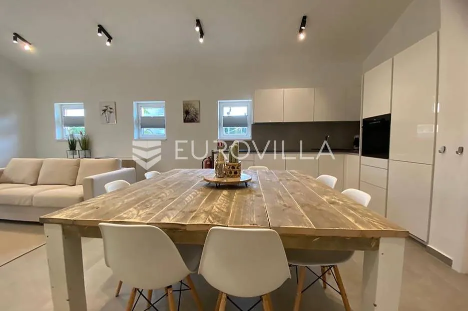 istra, premantura, kuća sa 3 luksuzna apartmana i pogledom na more, nkp 315 m2 - slika 44