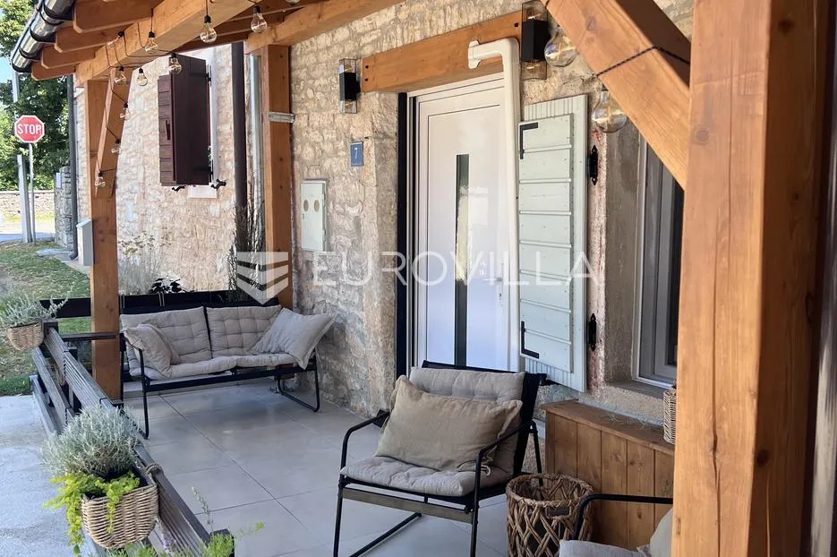 istra, kanfanar, potpuno renovirane dvije kamene kuće, useljive odmah, 130 m² - slika 31