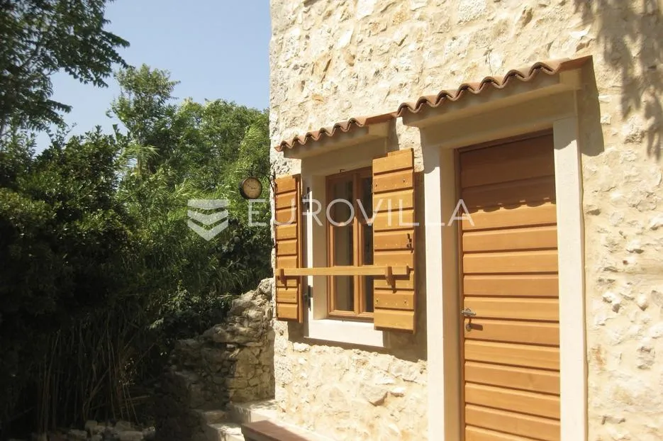 mali lošinj, susak, tradicionalna kamena kuća 50 m² - slika 3