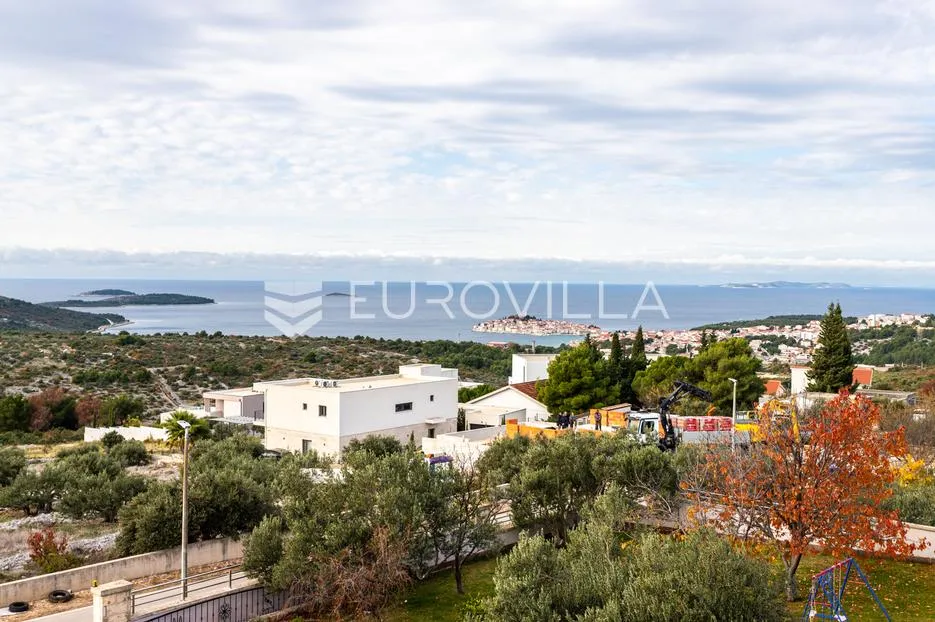 primošten, prekrasna villa sa velikim bazenom - slika 6