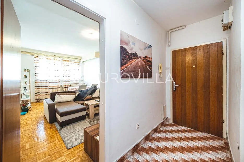 zaprešić, komforan dvosoban stan 45 m² - slika 8