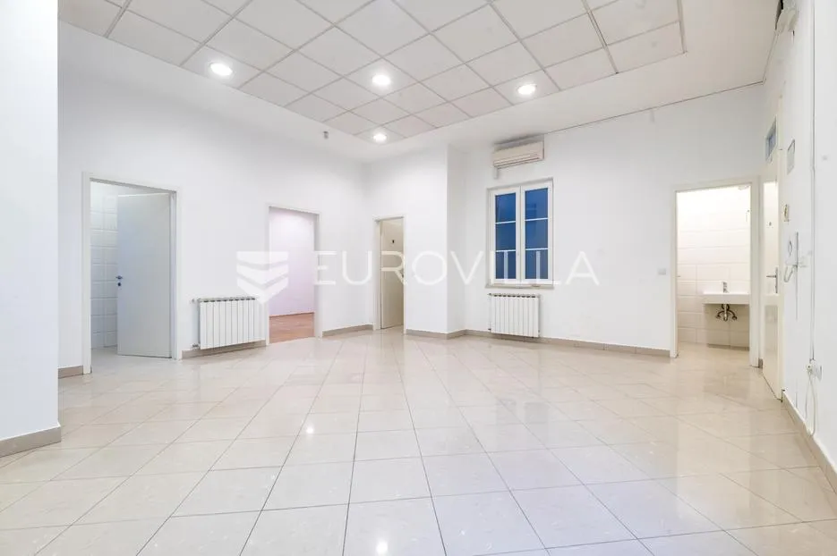 zagreb, donji grad, poslovni prostor 140 m² - slika 7