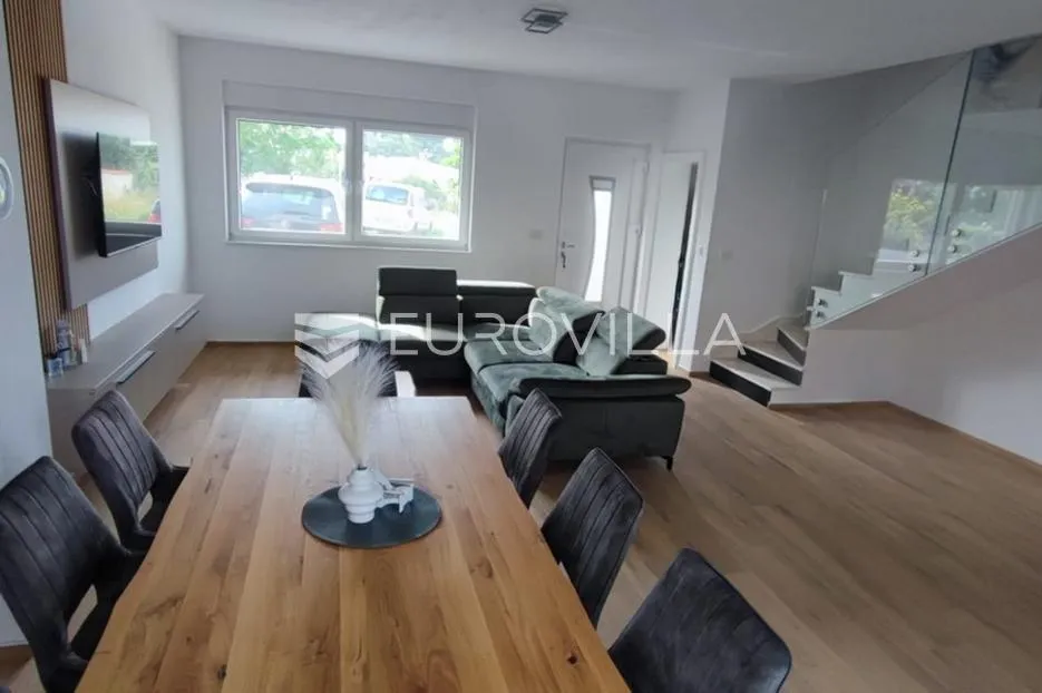 vir, atraktivan dvoetažni apartman s 3 spavaće sobe i pogledom na more - slika 6