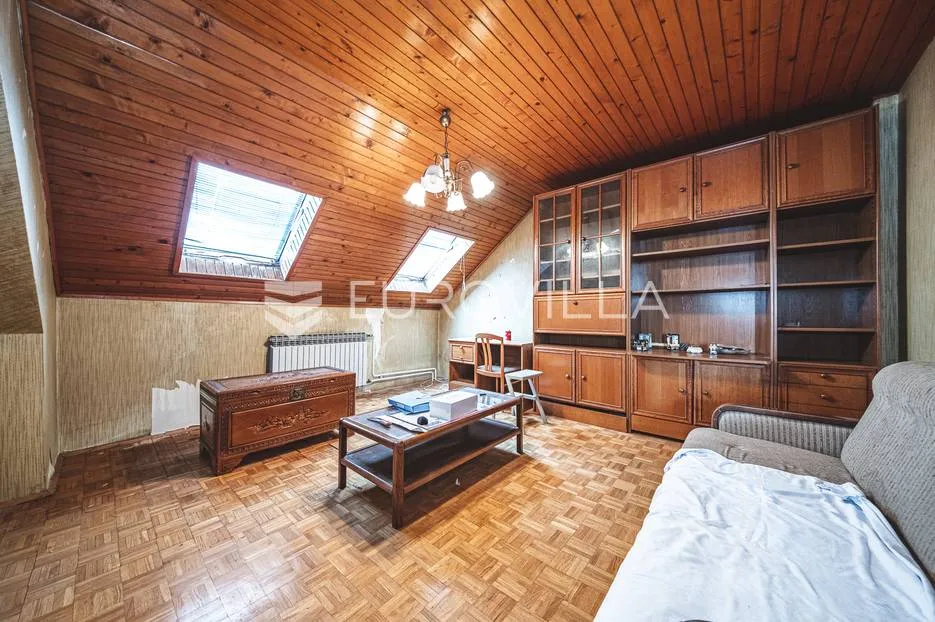zagreb, bukovačka obiteljska kuća neto korisne površine od 352 m² - slika 12