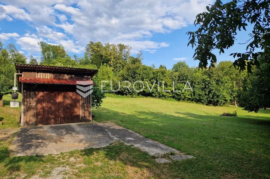 laduč, drvena kuća 183 m² na zemljištu 5.064 m² - slika 7