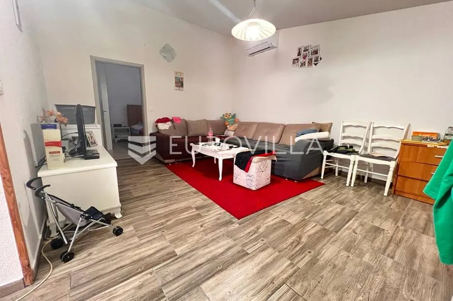 istra, rovinjsko selo, kuća u nizu od 90 m² u mirnom okruženju - slika 5