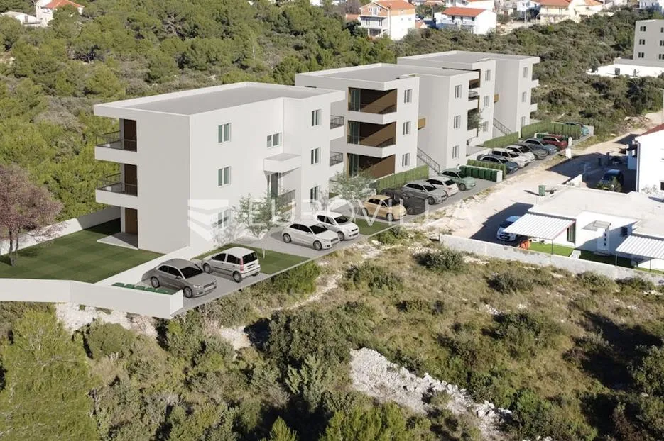 šibenik, udoban stan na drugom katu, 56,97 m² - slika 2