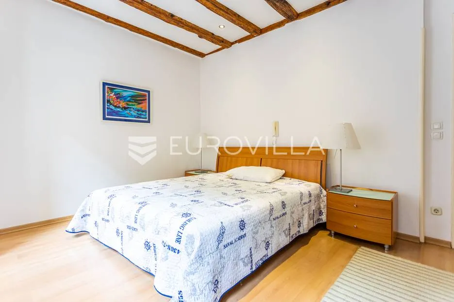 šibenik, dvosoban stan na rivi, povijesna zgrada, 78,03 m2 - slika 8